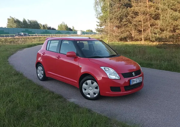 suzuki swift węgorzewo Suzuki Swift cena 15800 przebieg: 202300, rok produkcji 2007 z Węgorzewo